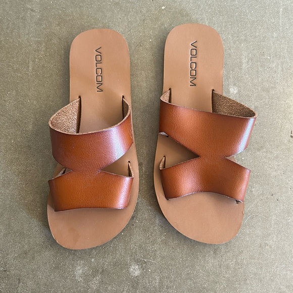 Volcom sandal - Picture 1 of 1